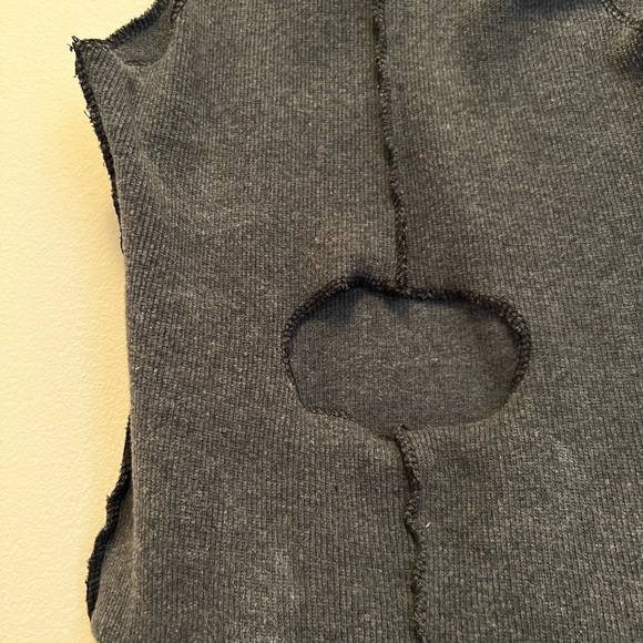 Gray handmade tank top - Picture 2 of 5